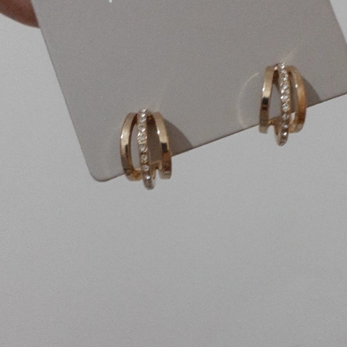 گوشواره کوچیک طلایی