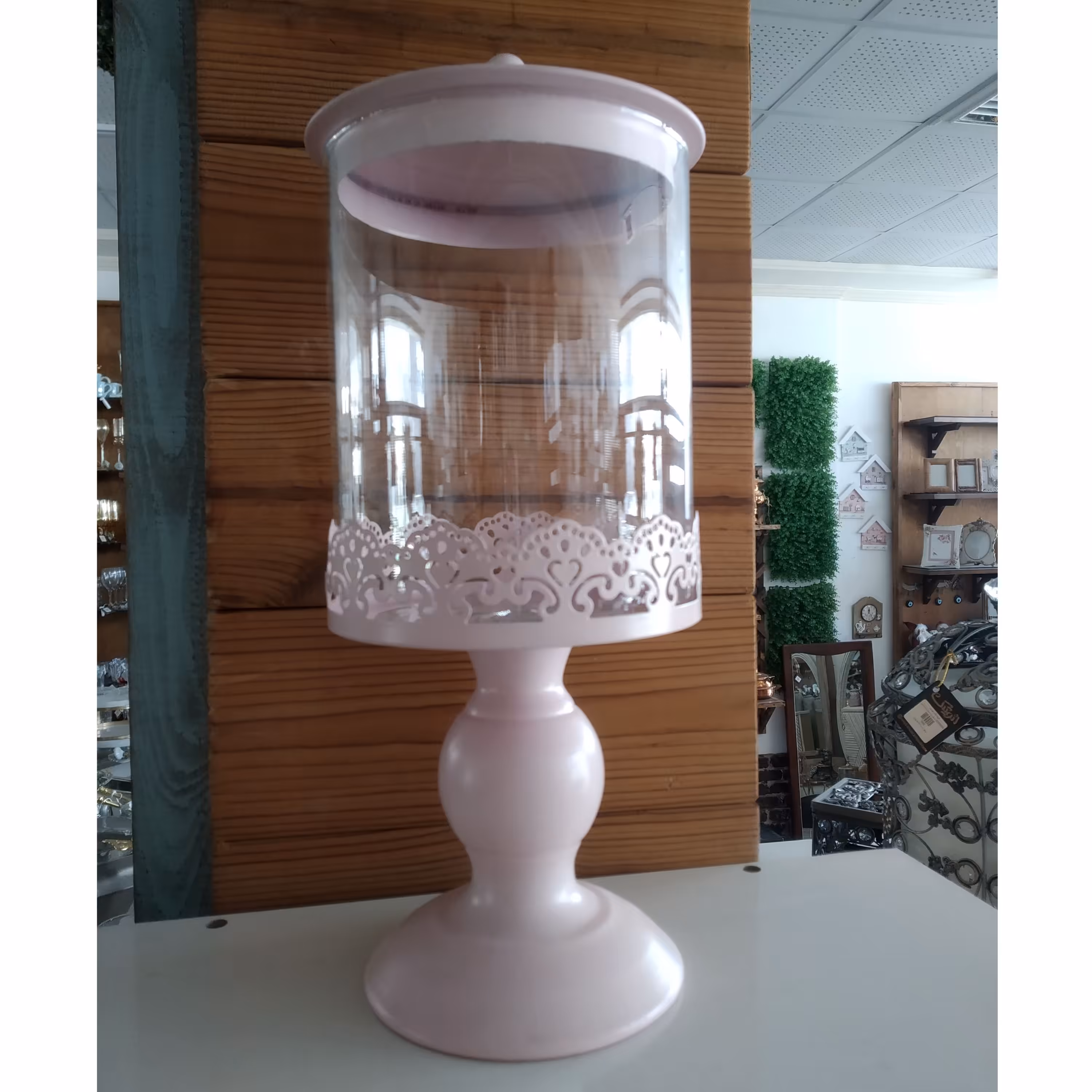 ظرف پایه دار فلزی صورتی