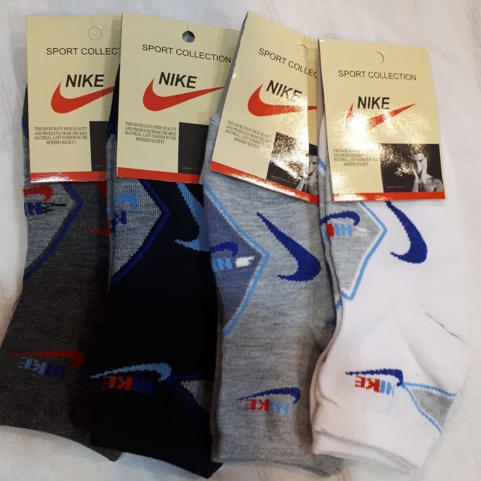 جوراب  ساق کوتاه پسرانه  و دخترانه پک 3 عددی طرح دار  و ساده       رنگبندی متنوع.        اقتصادی