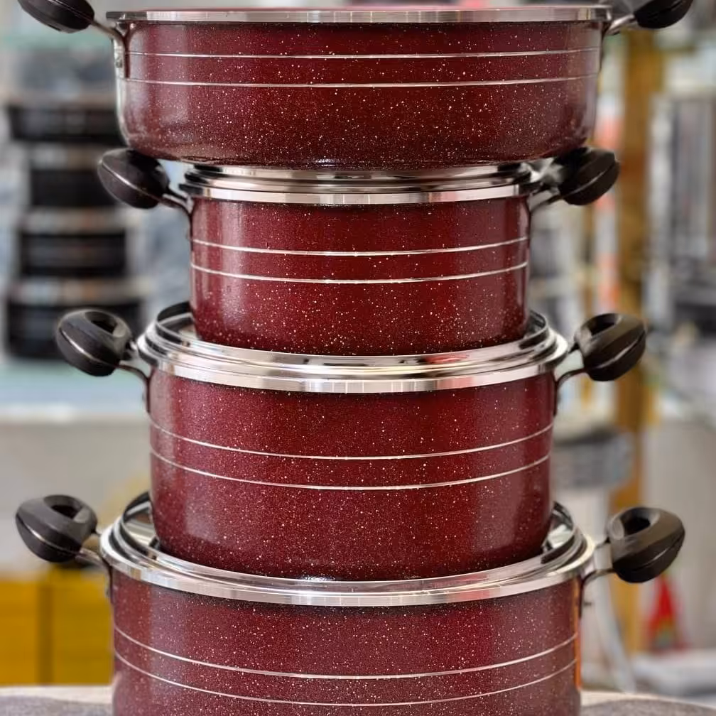  سرویس قابلمه 7پارچه طرح چدن
 داخل گرانیت 
