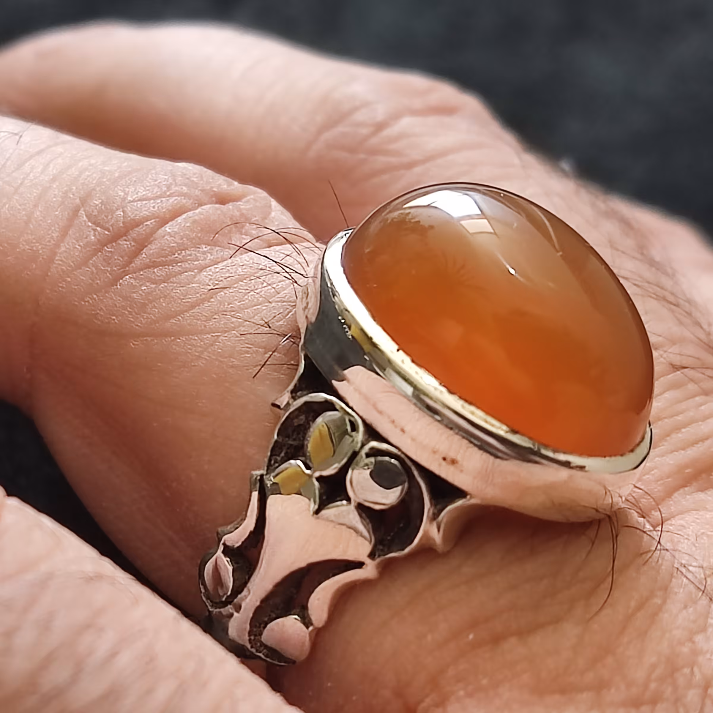 عقیق پرتقالی کهنه یمنی دامله رکاب دستساز