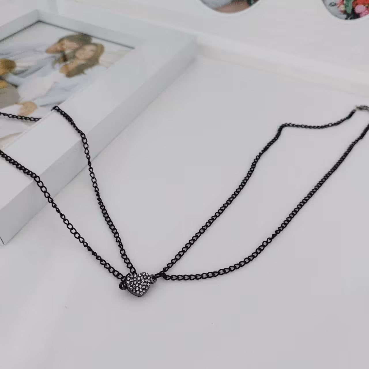 گردنبند قلب کد11314 مگنتی عاشقانه.ست زنانه و مردانه.استاینلس استیل.با آبکاری طلا.ضد حساسیت.رنگ ثابت