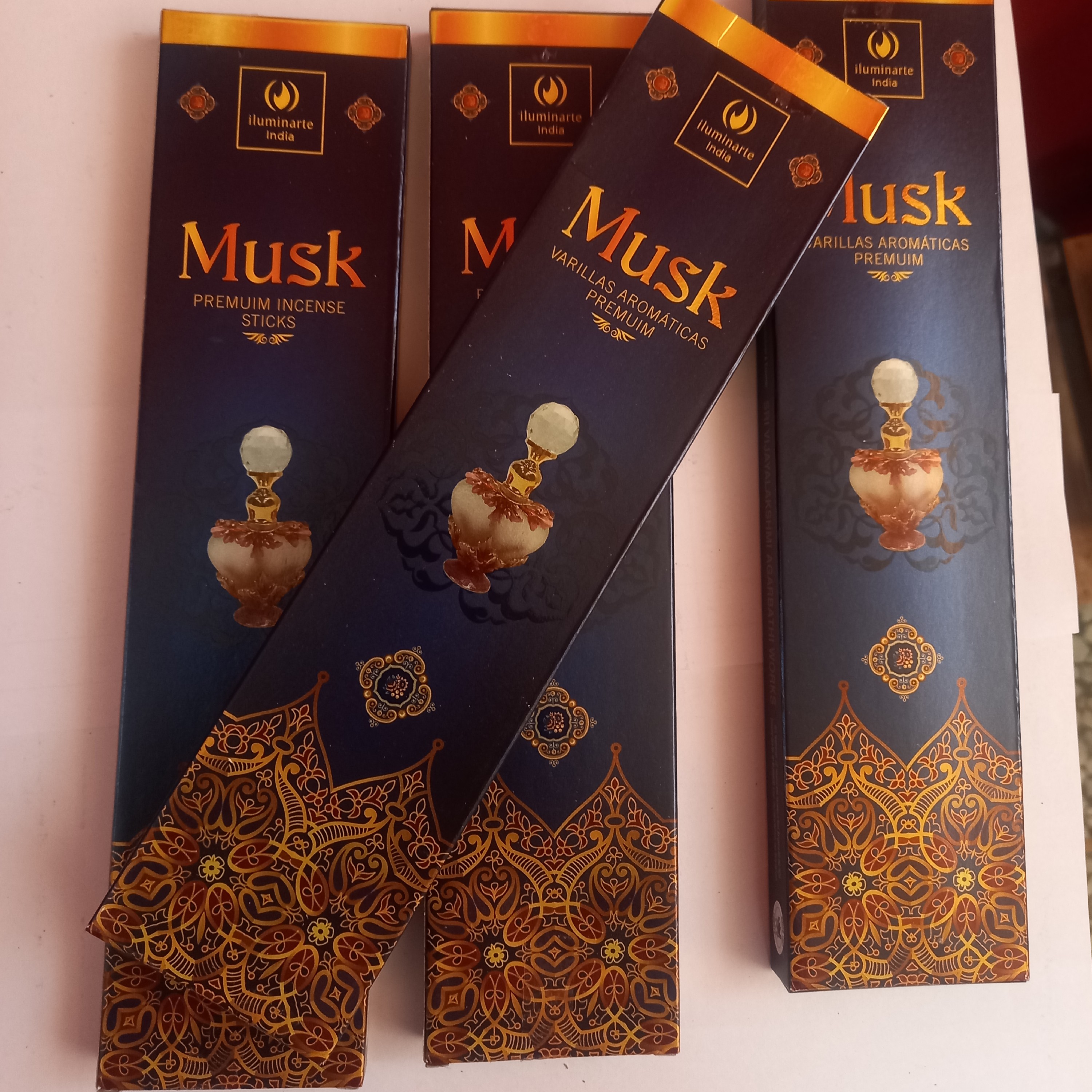 عود مسک  معطر  هندی(درجه یک)