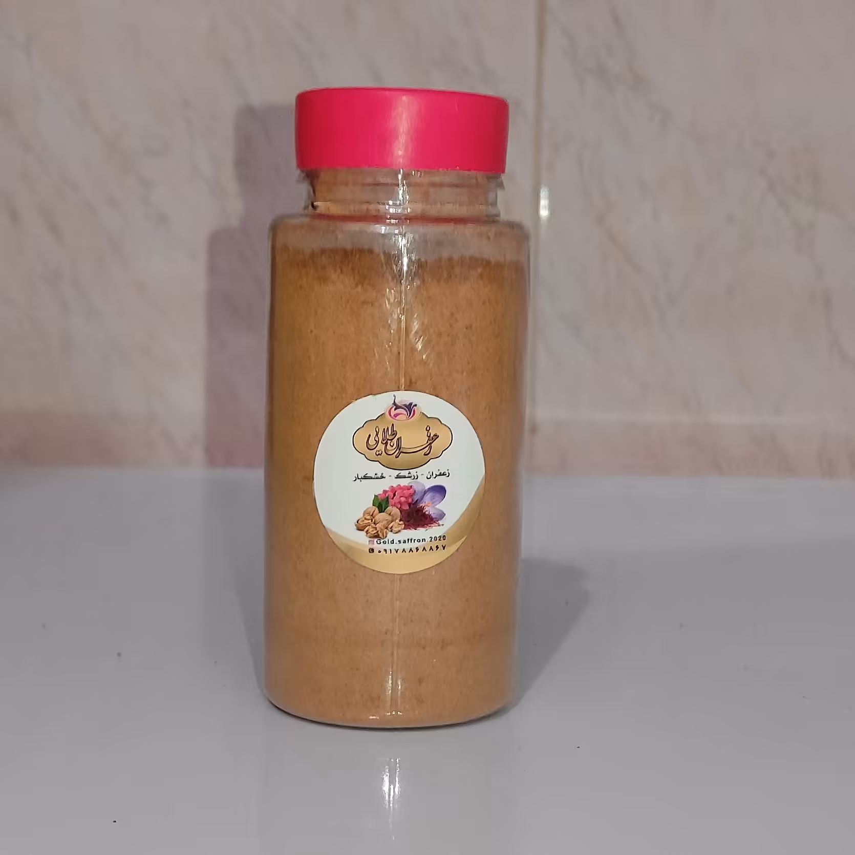 پودر دارچین 100gr
با عطر و طعمی فوق العاده برای پخت و پز