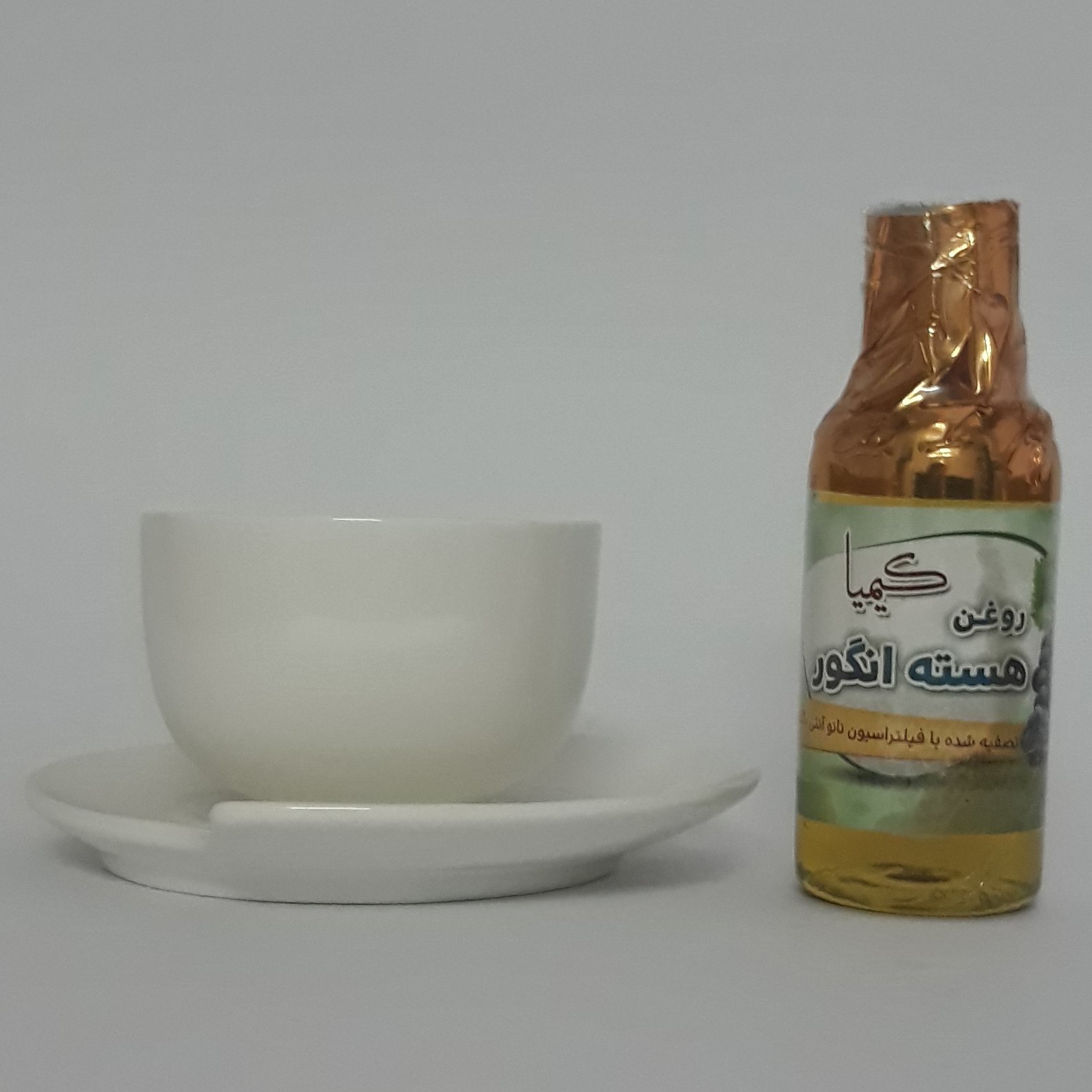 روغن هسته انگور 60cc