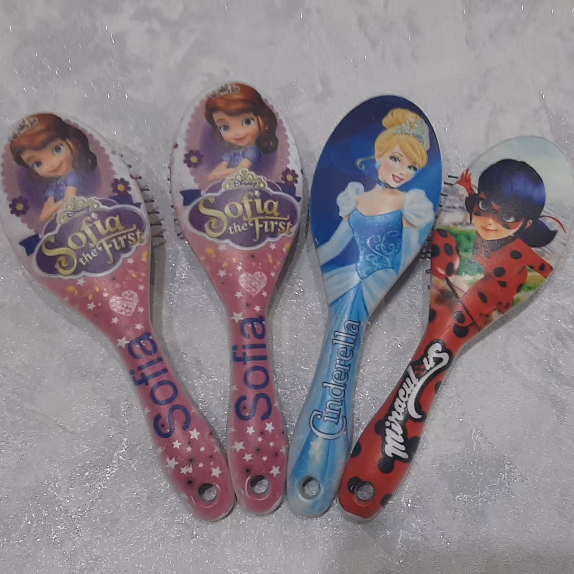 2 عدد برس بچگانه طرح سیندرلا و سوفیا 