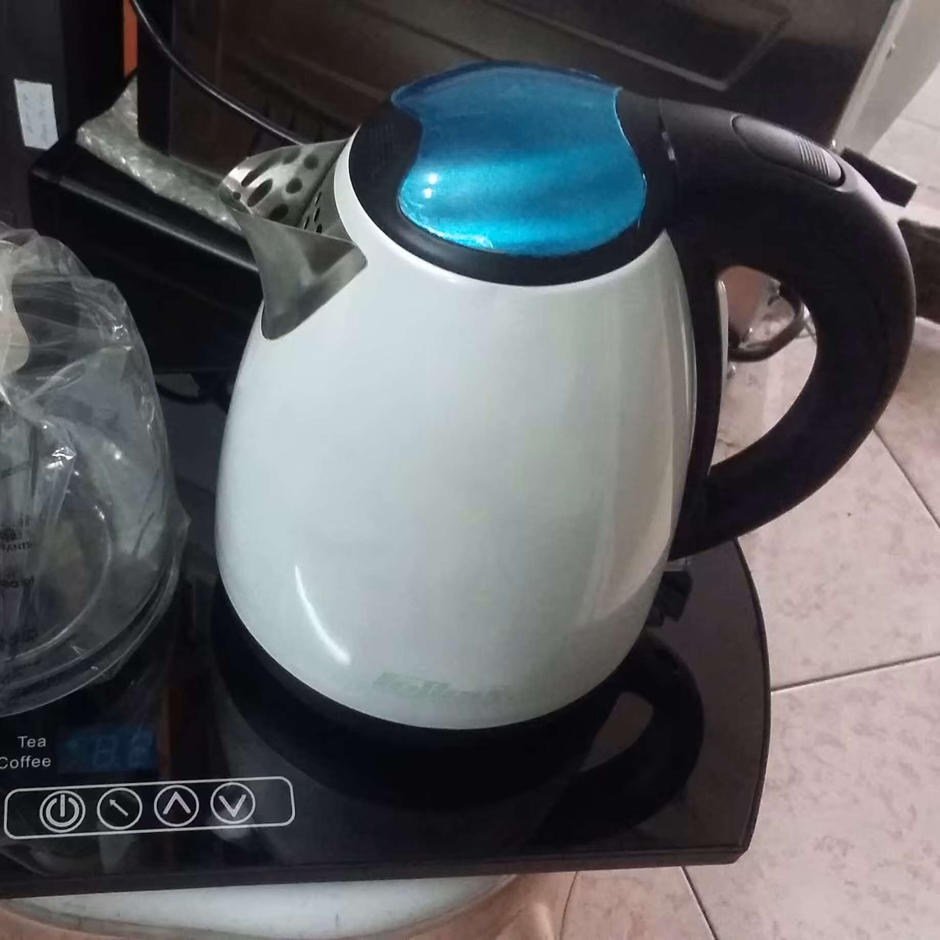 چایساز کنارهمی فلر مدل TS 113Dرنگ سفیدبا بدنه استیل وپنل لمسی