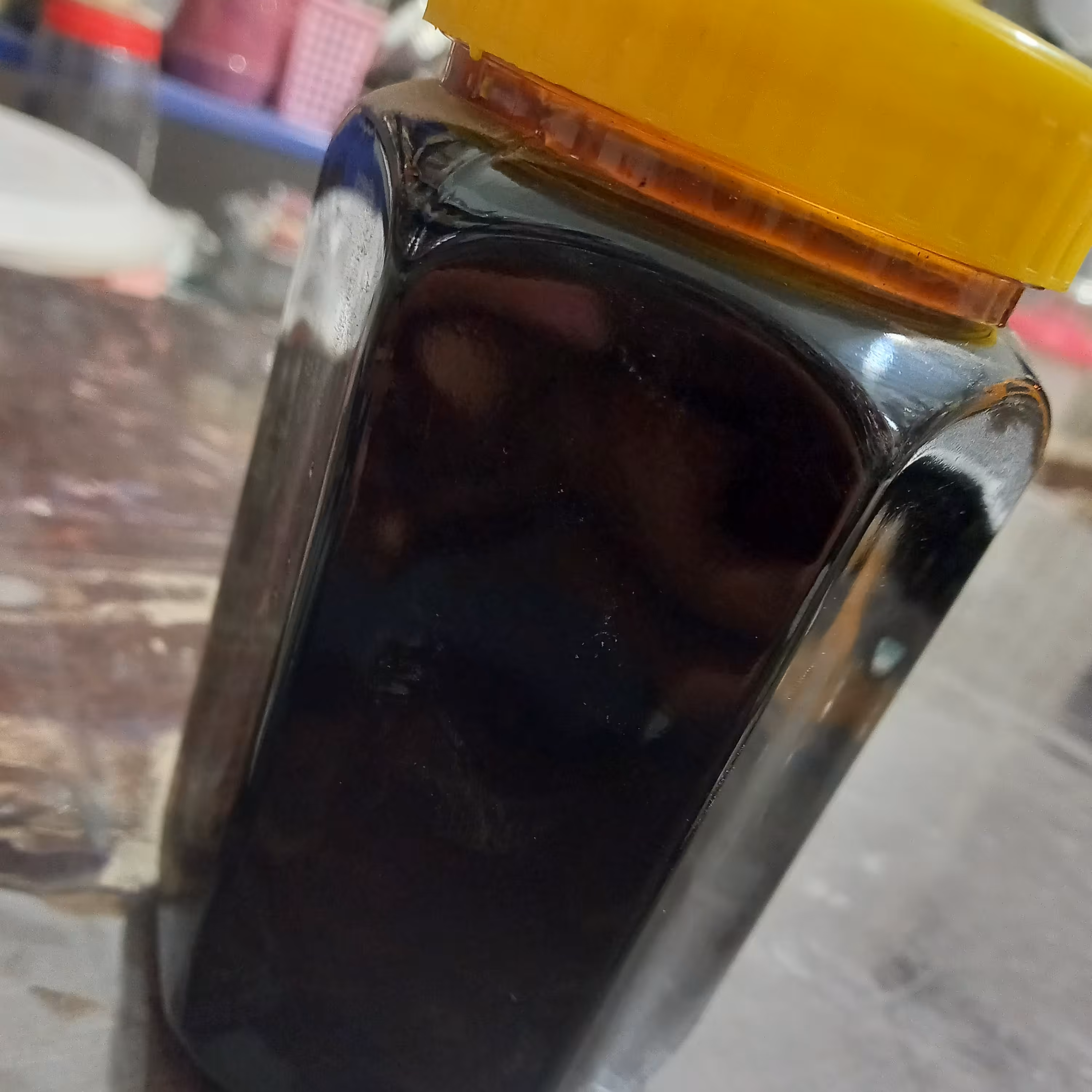 رب انار درجه یک ملس یک طعم بینظیر و فوق العاده