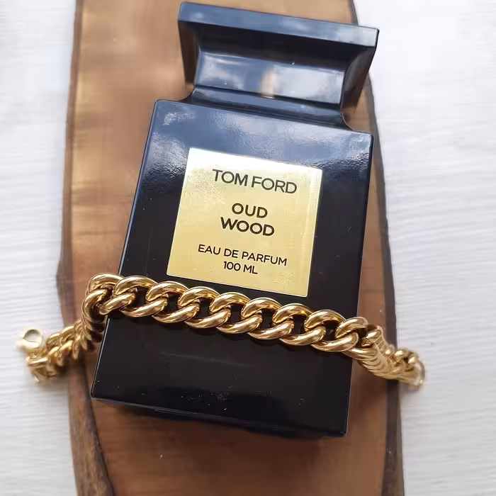 دستبند استیل کارتیر طلایی پهن مردانه و زنانه گالری شارونه مدل جانا