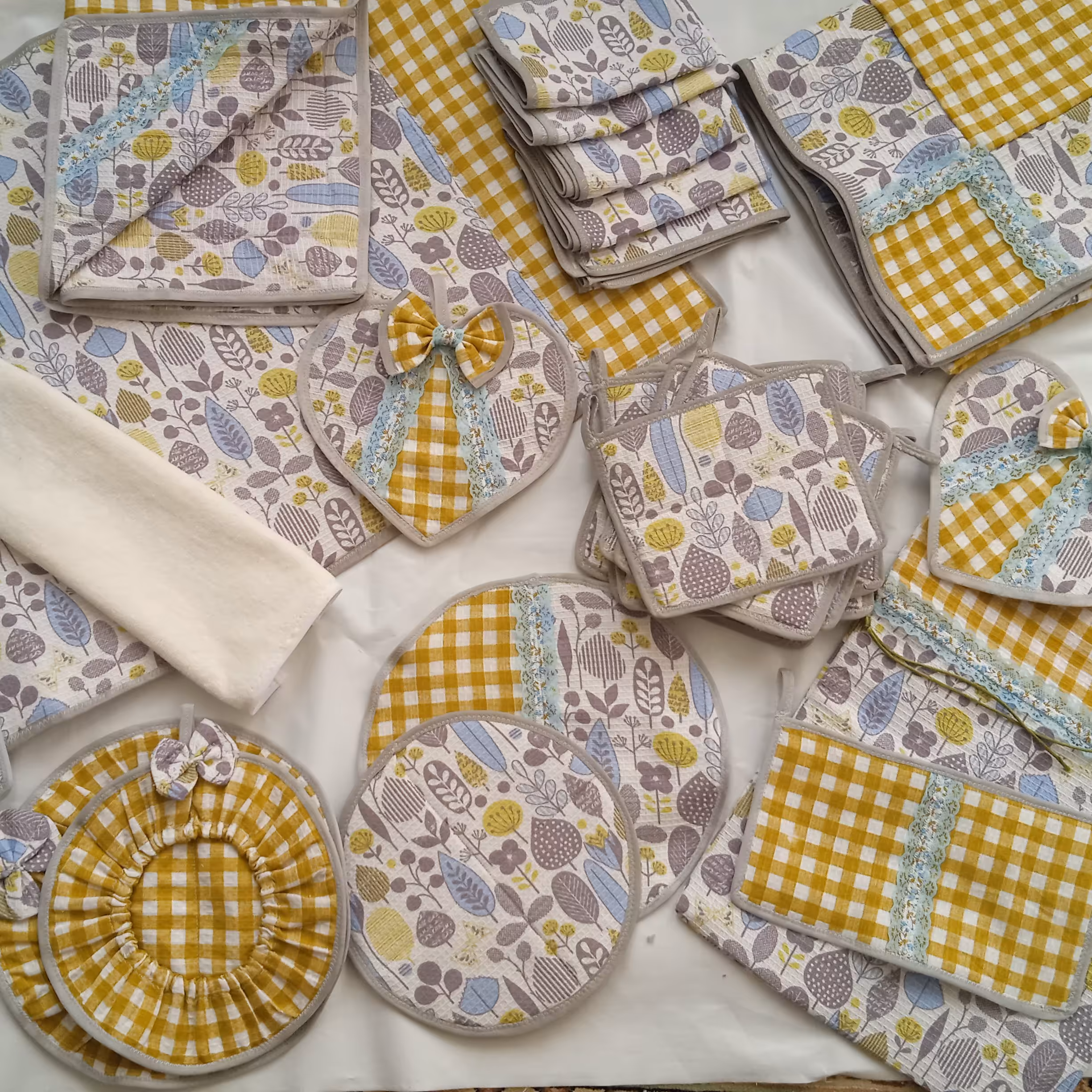 سرویس آشپزخانه پارچه بروجردنخی