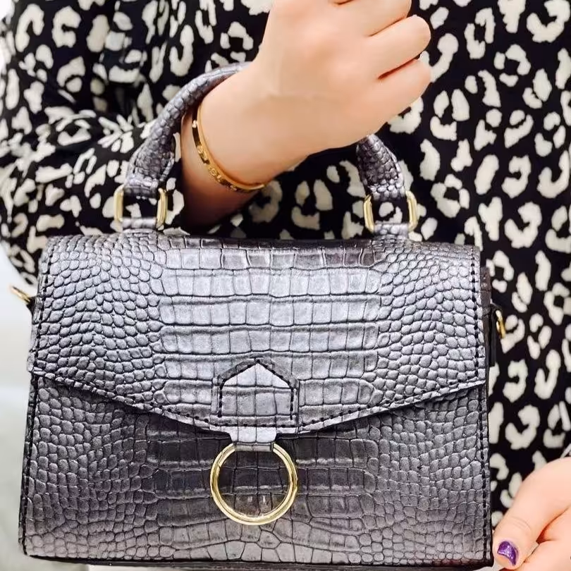 چرم درجه یک