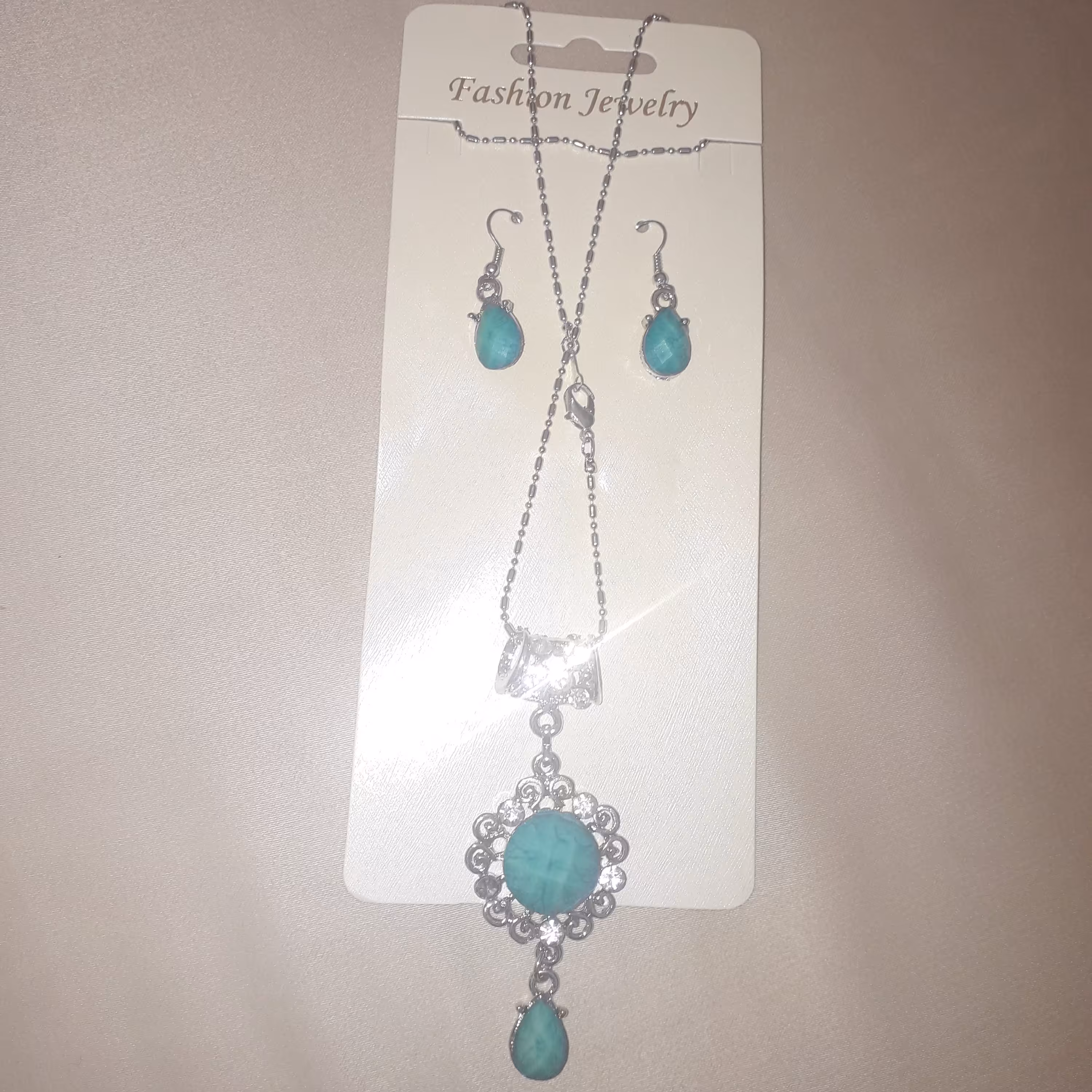 ست گردنبند و گوشواره