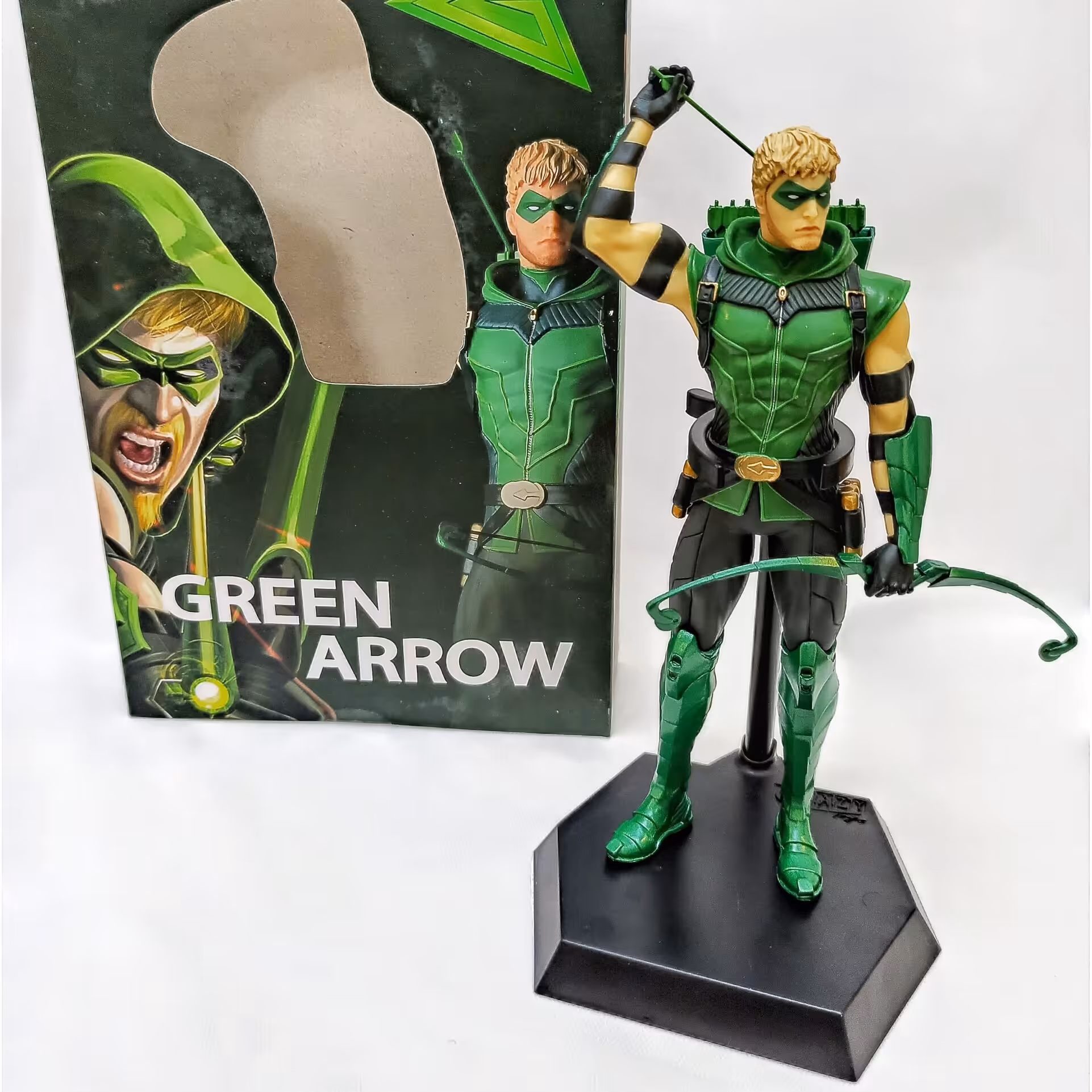 اکشن فیگور آرو(Arrow)برند کریزی تویز اورجینال