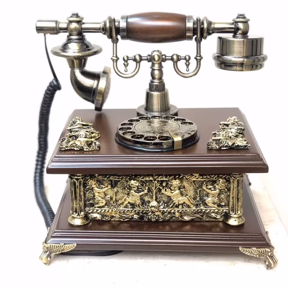 تلفن دکوری شیک  چوبی کیفیت عالی ، دکوری شیک و خاص 