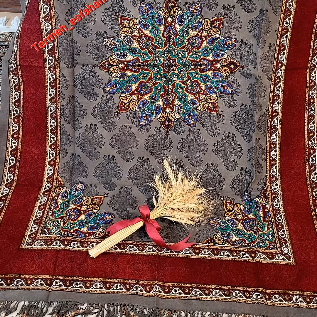 سفره قلمکاری طرح ترنج طوسی 1در1.5