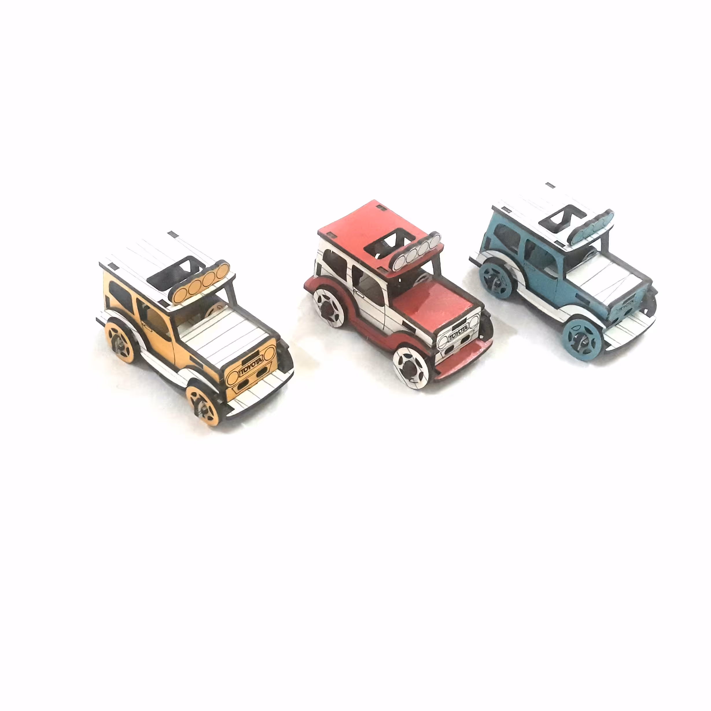 ماشین چوبی متحرک کوچک