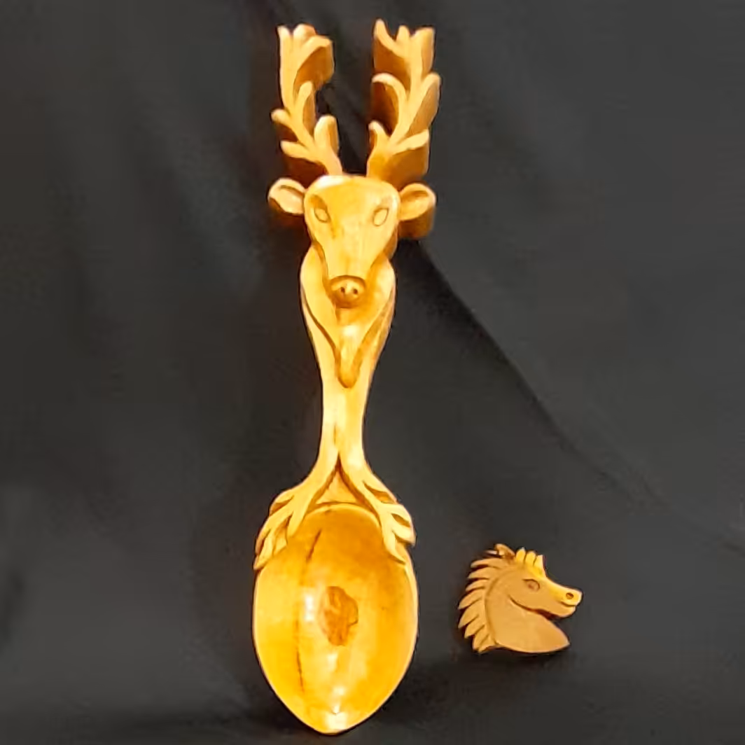 قاشق چوبی طرح گوزن