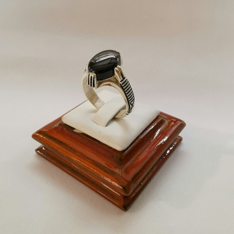 14-انگشتر نقره عقیق مشکی کد 111.111.224-w6.38