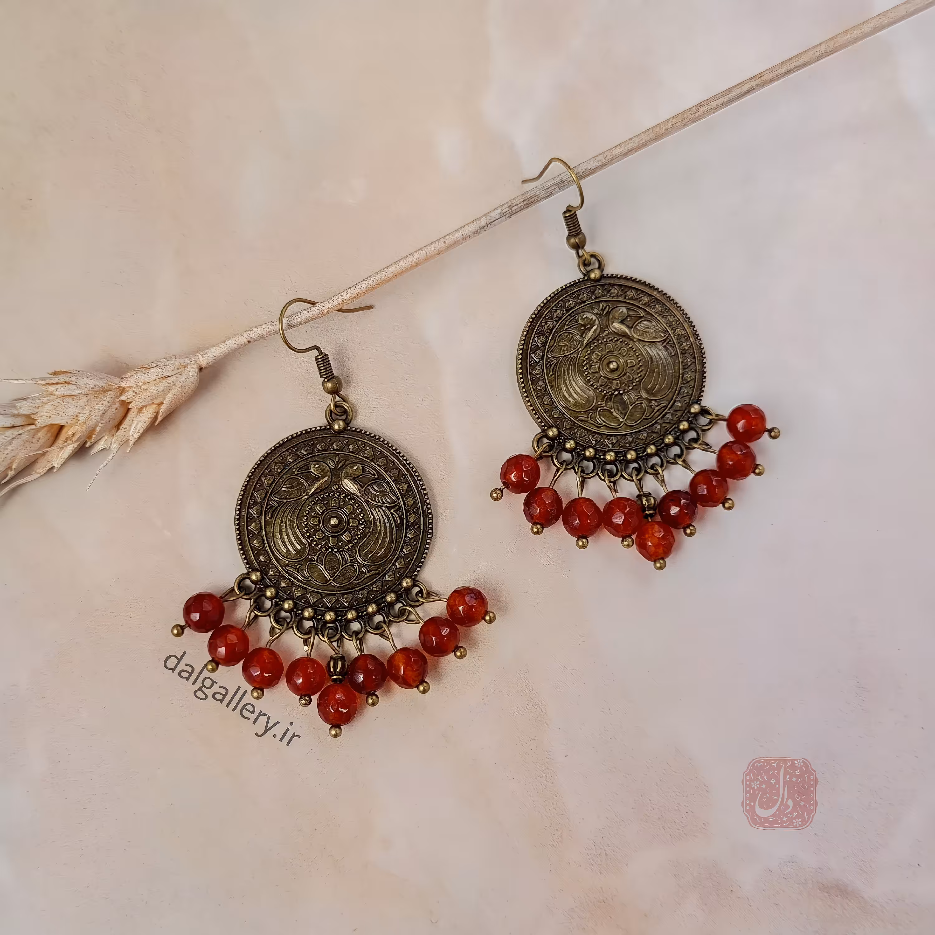 گوشواره سنگی