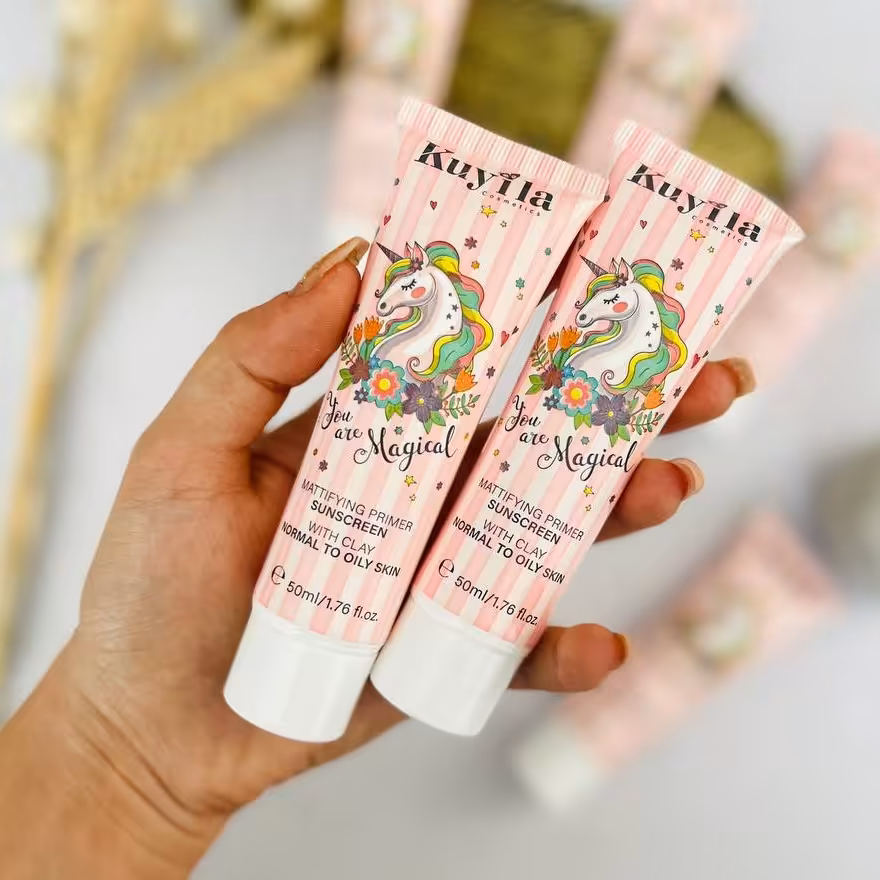 پرایمر ژله ای یونیکورن مات کننده و جلوگیری از چرب شدن پوست و یکدست سازی 