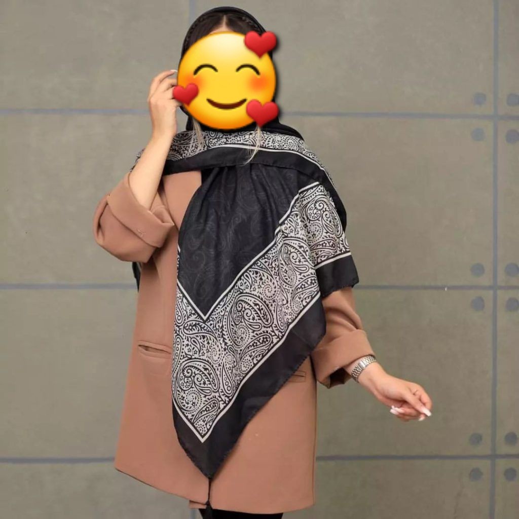 روسری مشکی حاشیه دار زنانه جنس عالی 