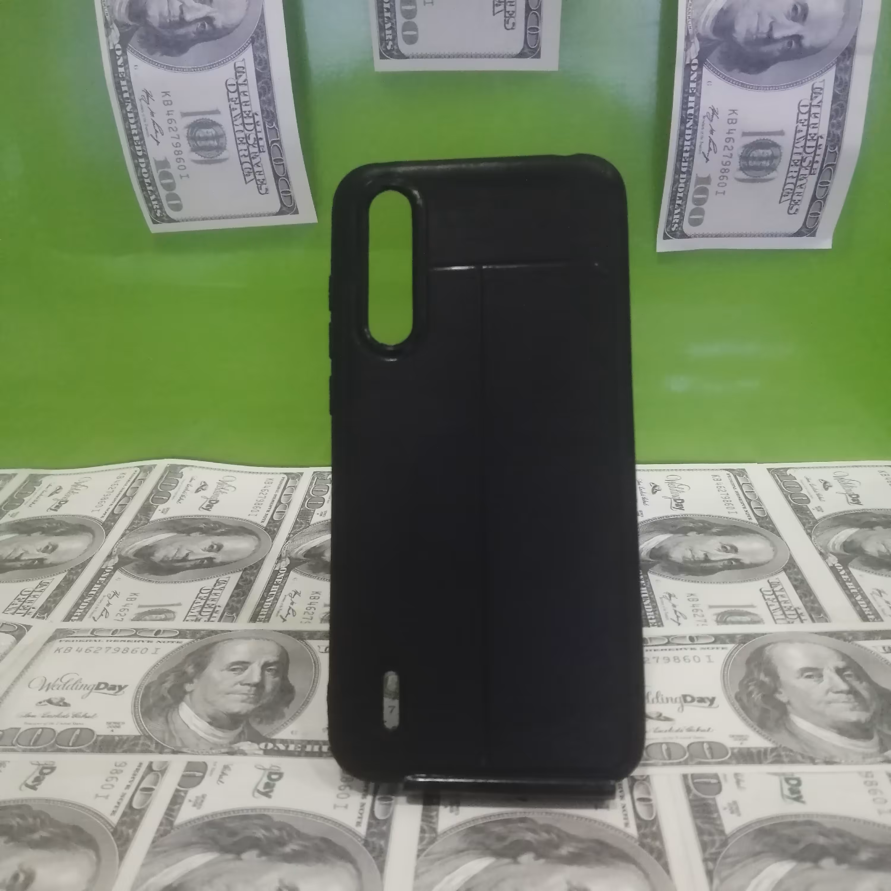 قاب گوشی شیامی mi 9lite و mi a3 liteاتوفوکس طرح دوخت سبک