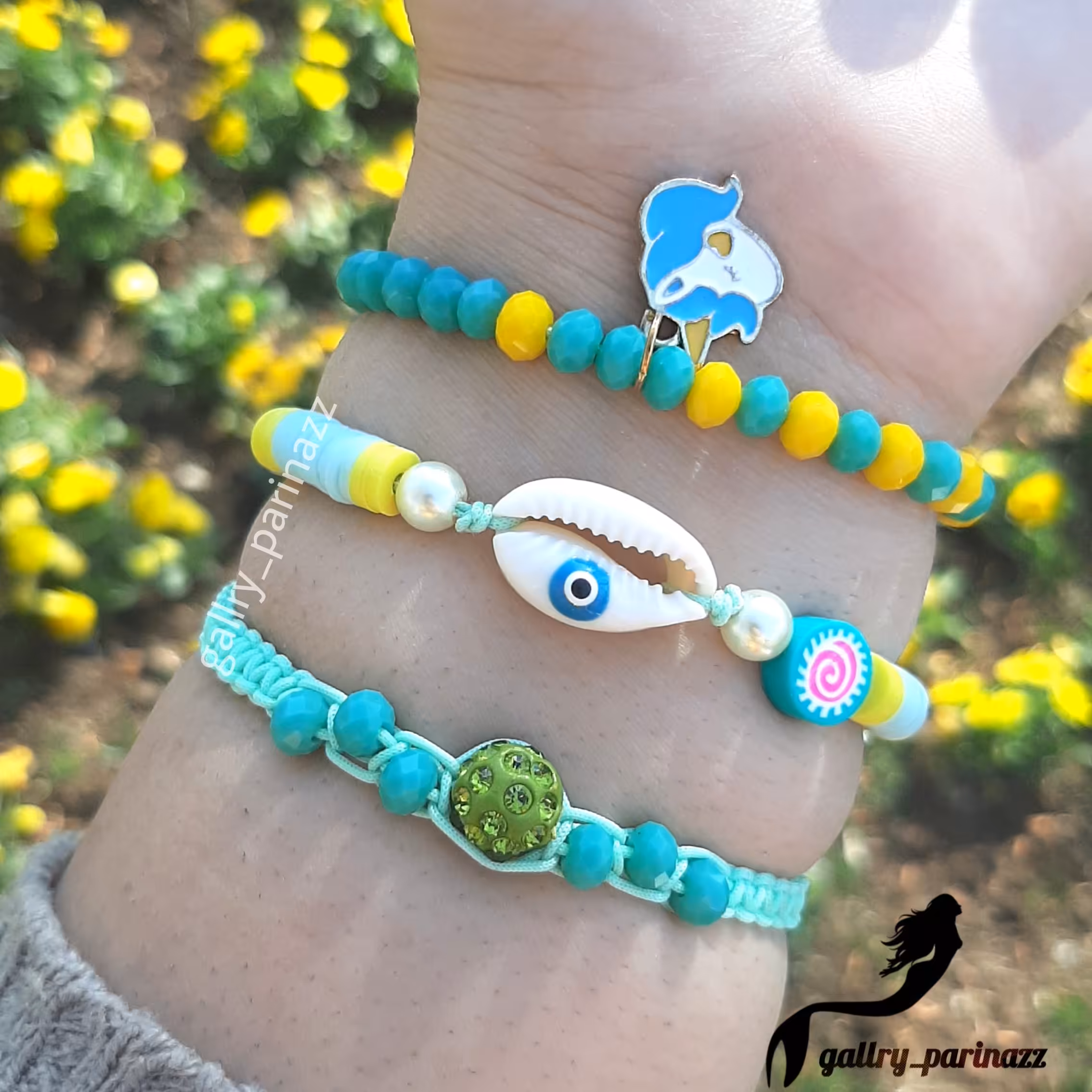 ست دستبند فیمو و کریستال آبی و زرد با پلاک تک شاخ و صدف دستساز (3 تایی) 