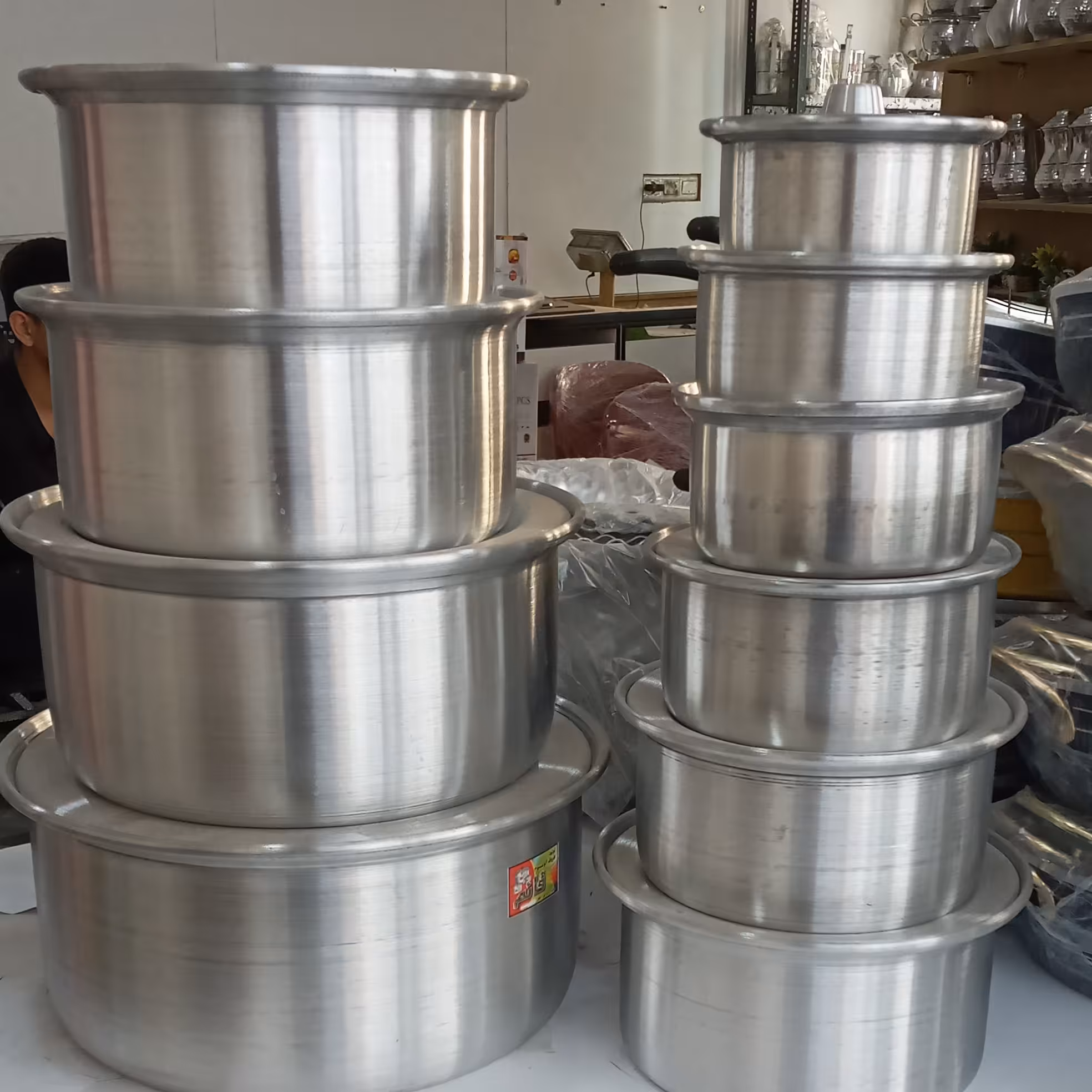 سرویس قابلمه 20 پارچه روحی ساده (پس کرایه)