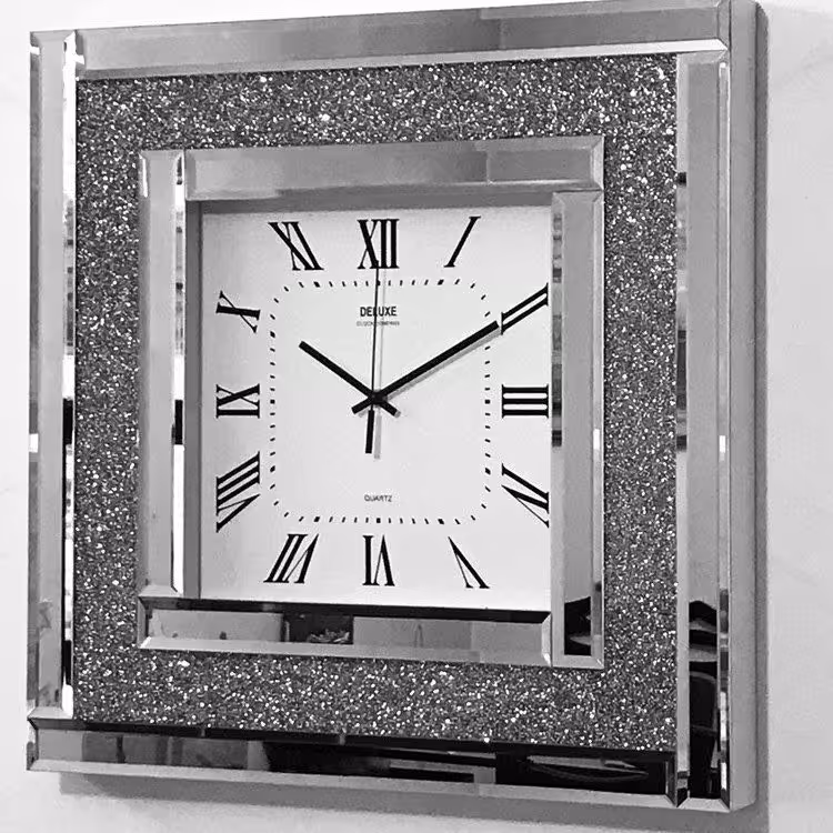 ساعت دیواری دلوکس رنگ دودی اندازه 60در60