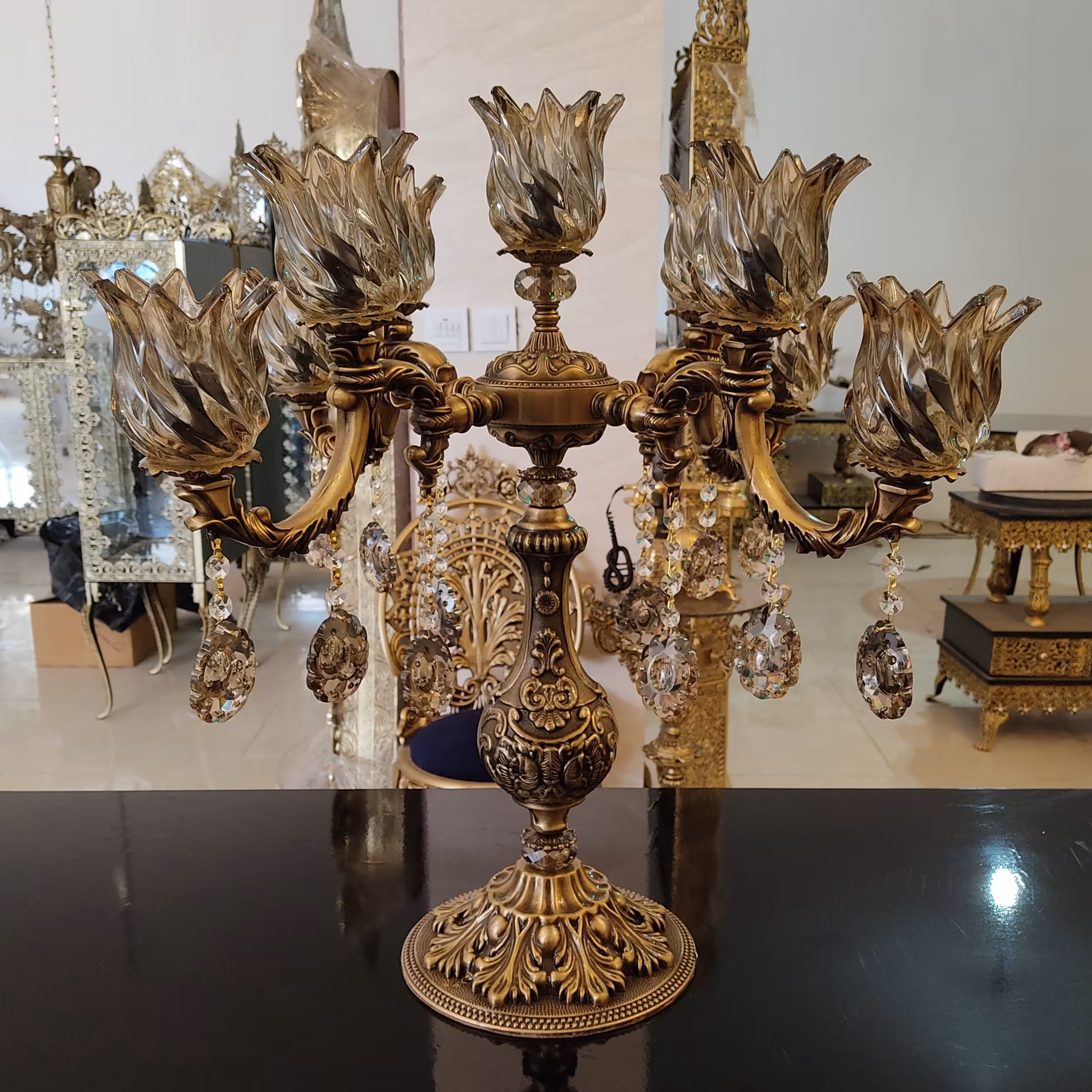 لوستر  رومیزی آباژور رومیزی