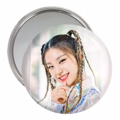 آینه جیبی خندالو مدل یجی گروه ایتزی ITZY کد 12442