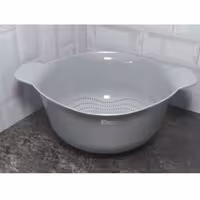 آبکش پادیز متوسط دسته دار سایز2 در رنگبندی تهیه شده از بهترین مواداولیه 
