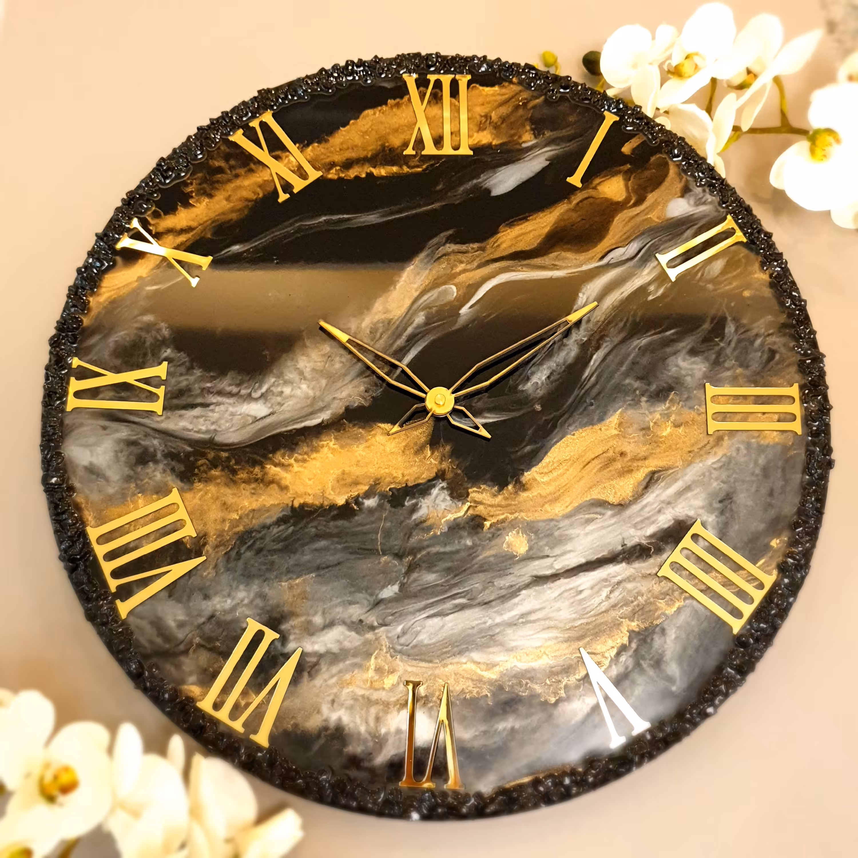 ساعت دیواری رزینی