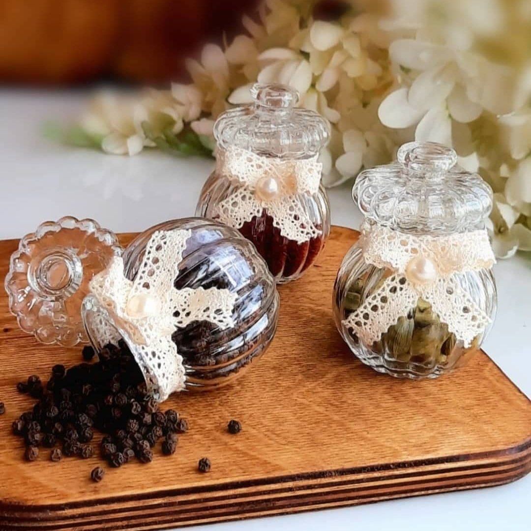 بانکه زعفران و ادویه کدوی نقلی