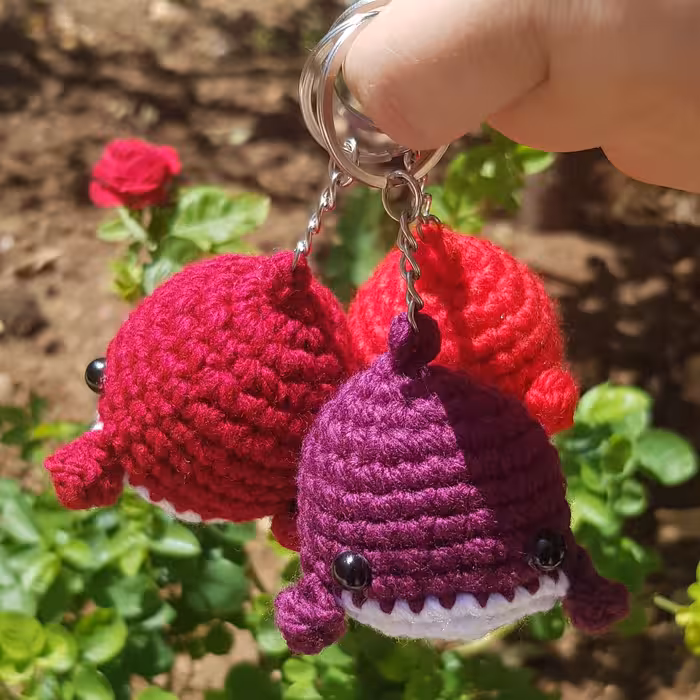 جاکلیدی و آویز کیف بچه نهنگ