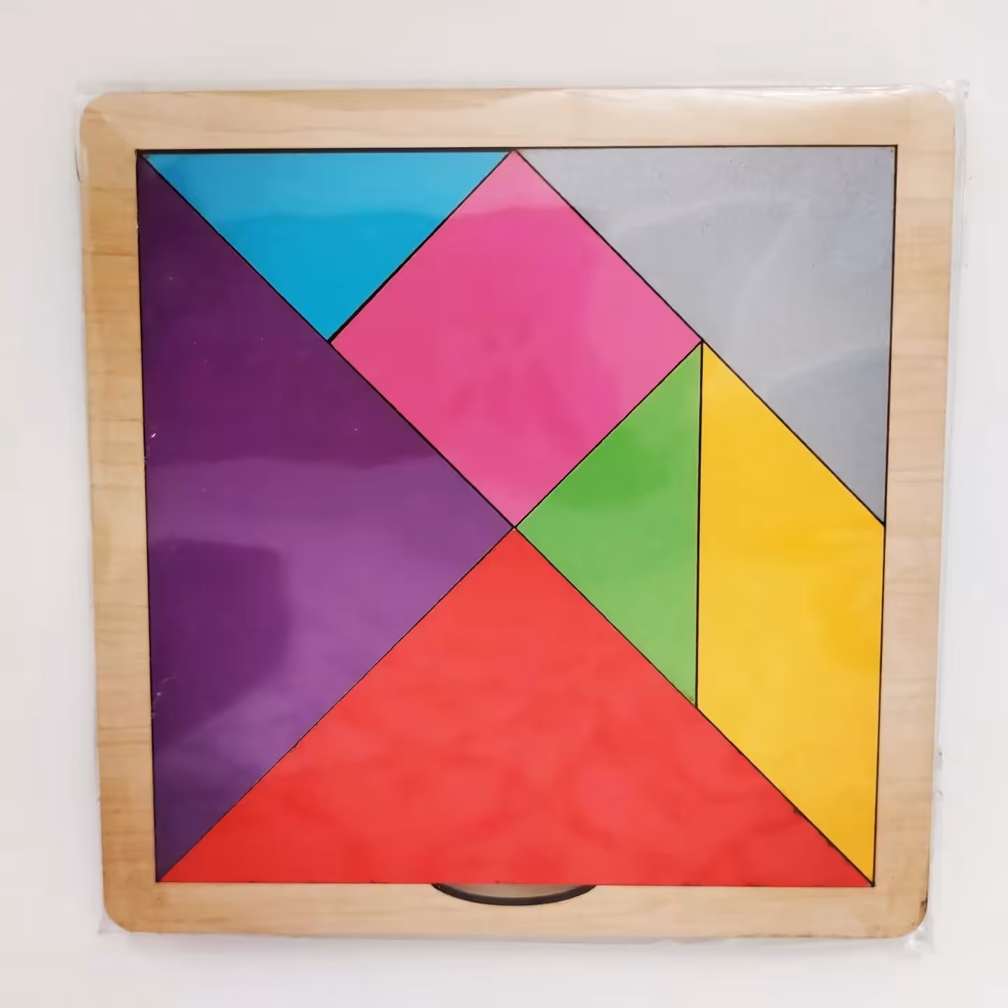 بازی فکری تنگرام با زیره ی چوبی