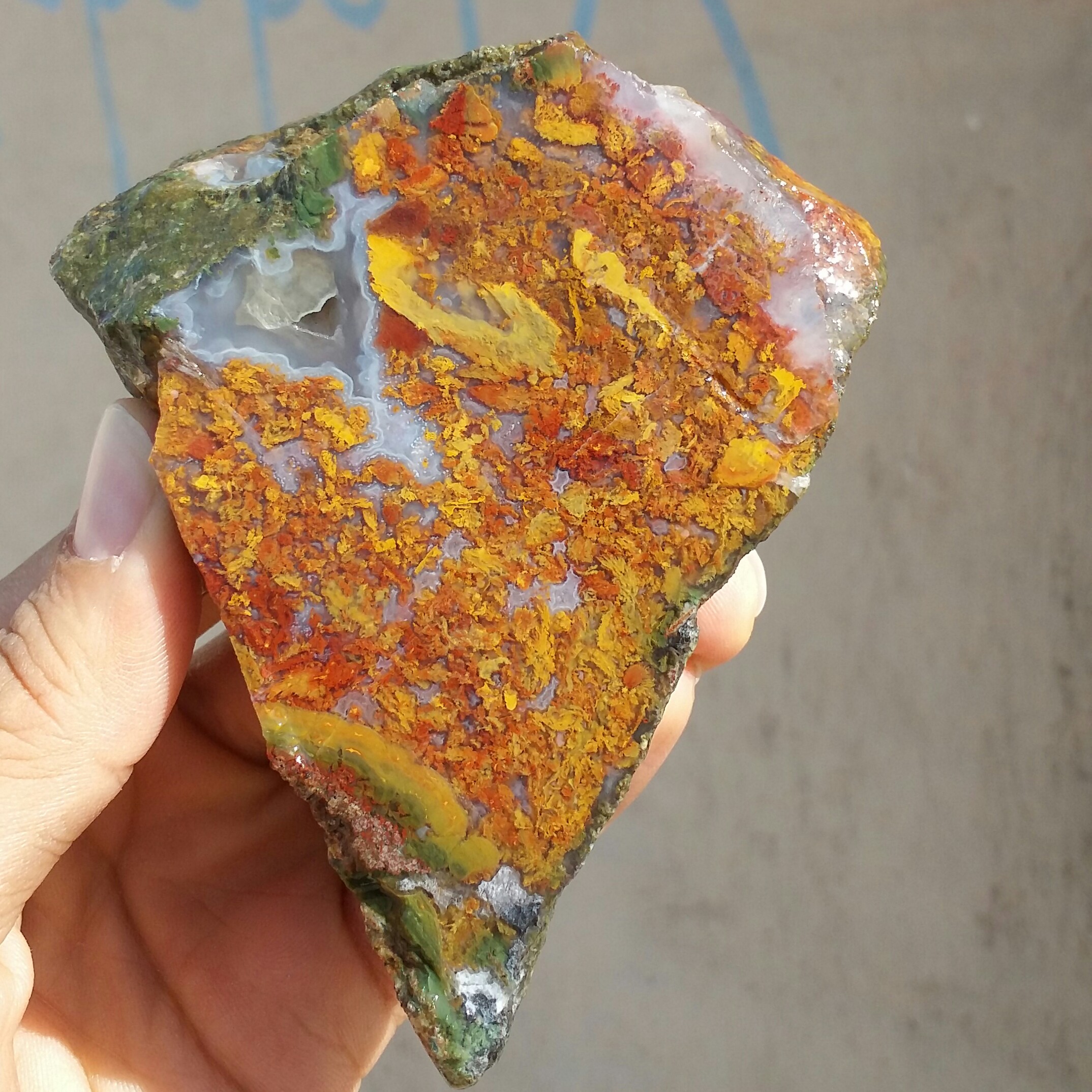 اسلایس سنگ راف عقیق شجر منظره 7 رنگ دو طرفه درشت
 100 در 100 طبیعی شاهکار خلقت
با قابلیت ساخت چند نگین محشر
کد 10537