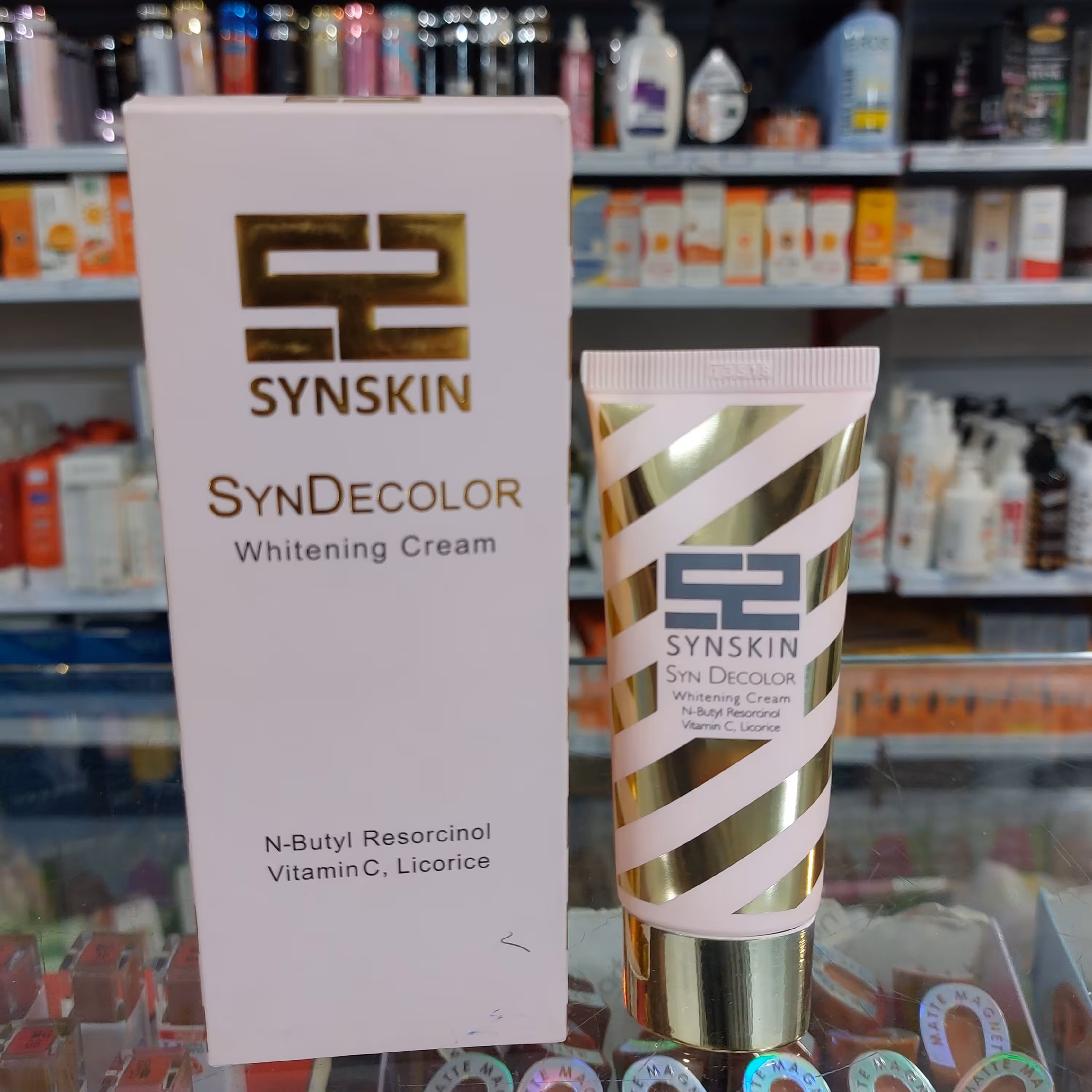 کرم روشن کننده سان دیکالر سان اسکین کرم روشن کننده سان اسکین