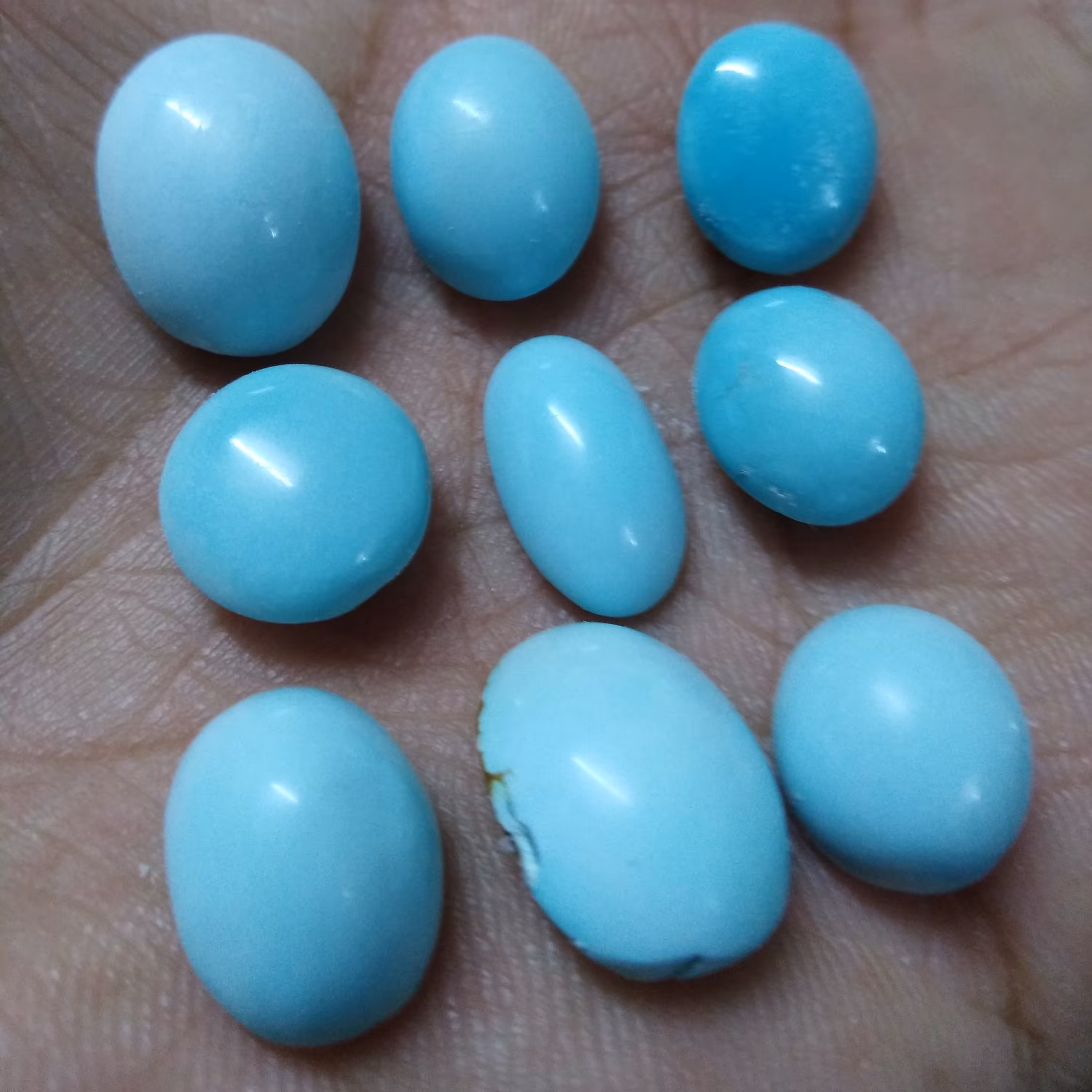 پک 9 عددی فیروزه نیشابور طبیعی ، قواره دار و پاک پاک پاک ، جواهر واقعی به ضمانت معدنی و بدون احیا