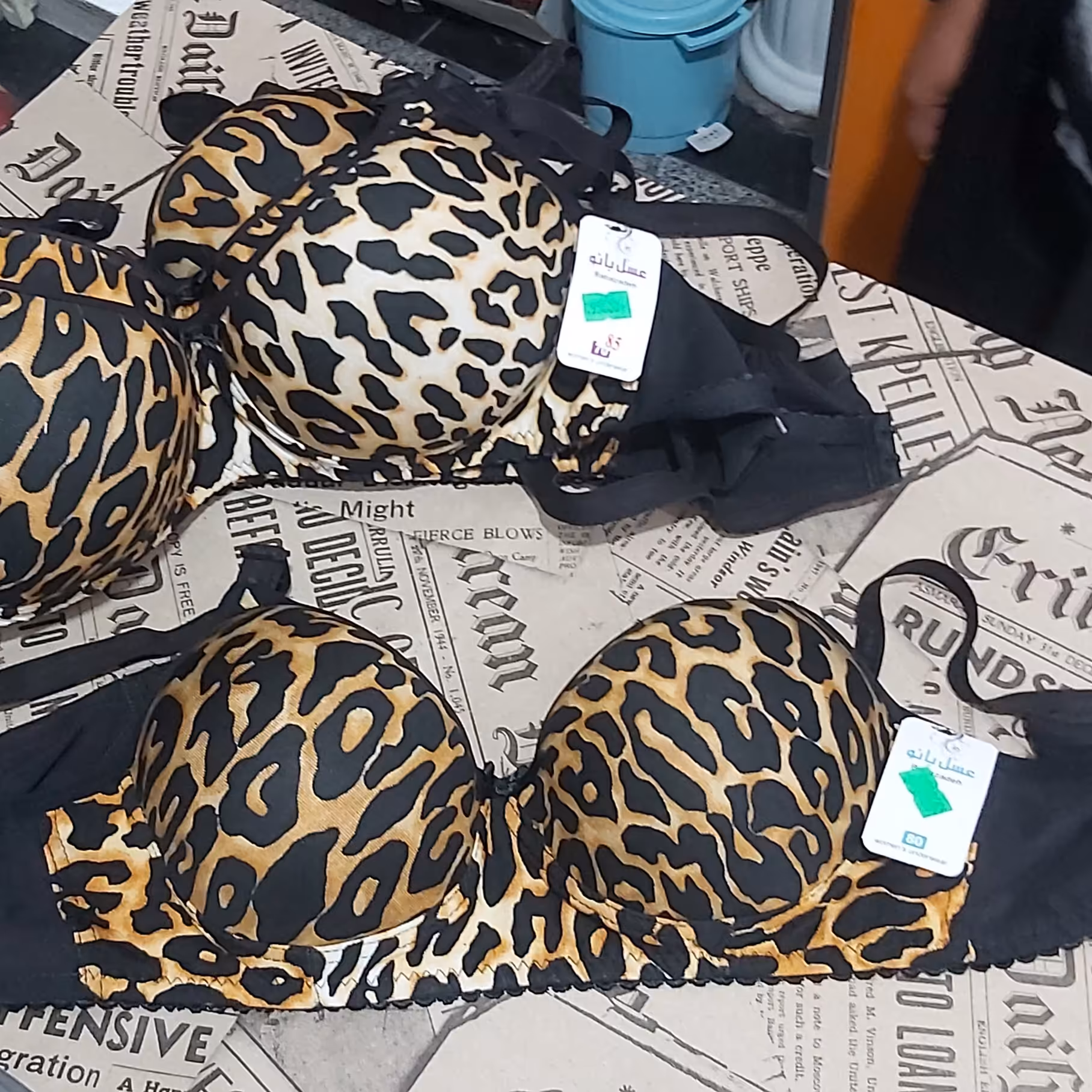 سوتین پلنگی  باکیفیت  اسفنج نرم راحتی مناسب  استفاده روزانه