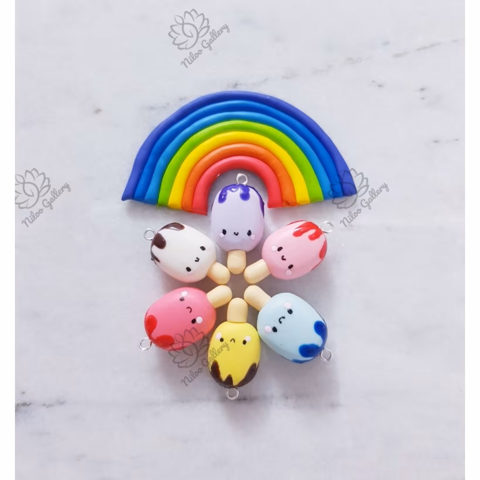 بستنی چوبی خمیرچینی-گوگولی-قابل سفارش به عنوان آویز موبایل و جاکلیدی 