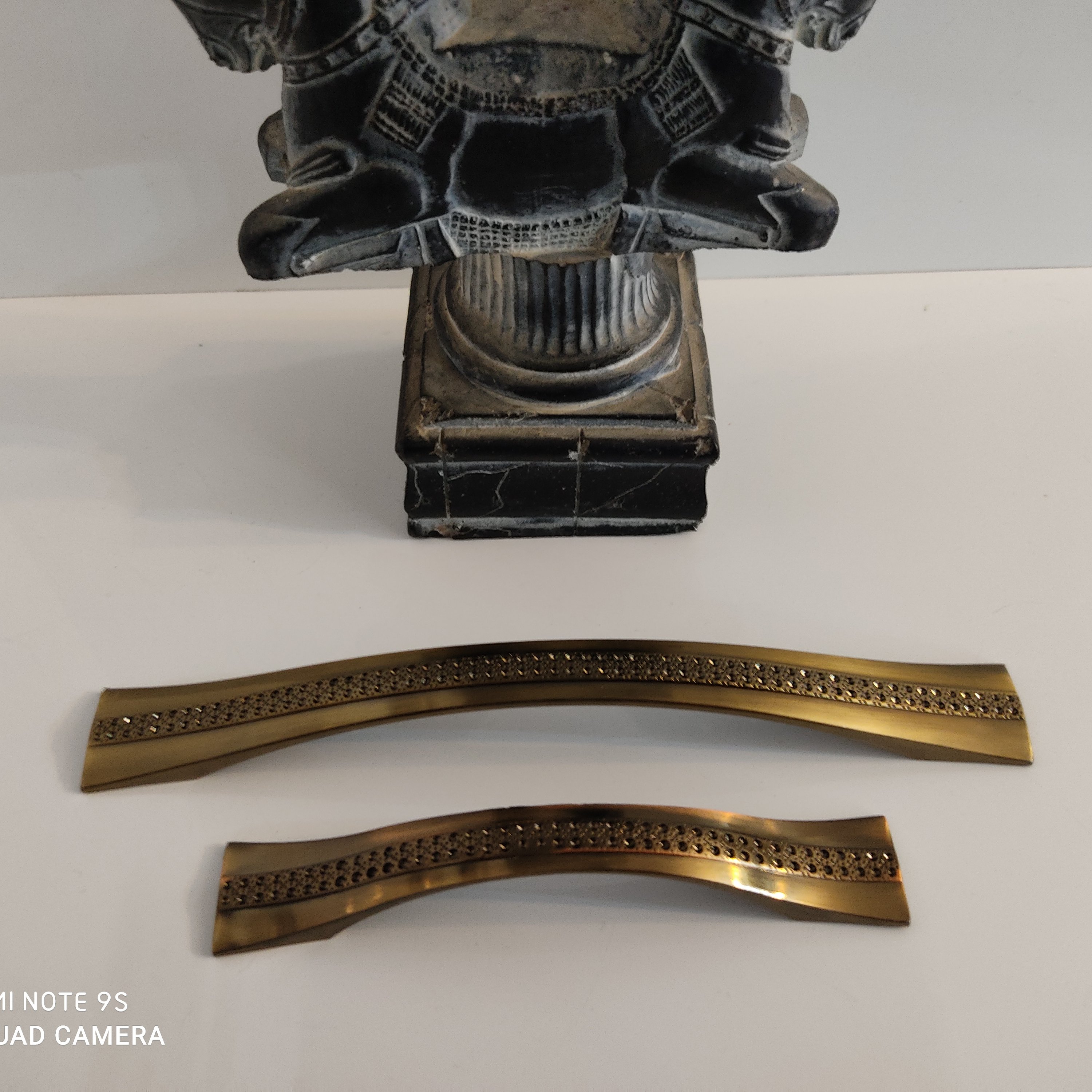 دستگیره کابینت کد zs84 سایز 192 میل زیتونی براق جنس سرب