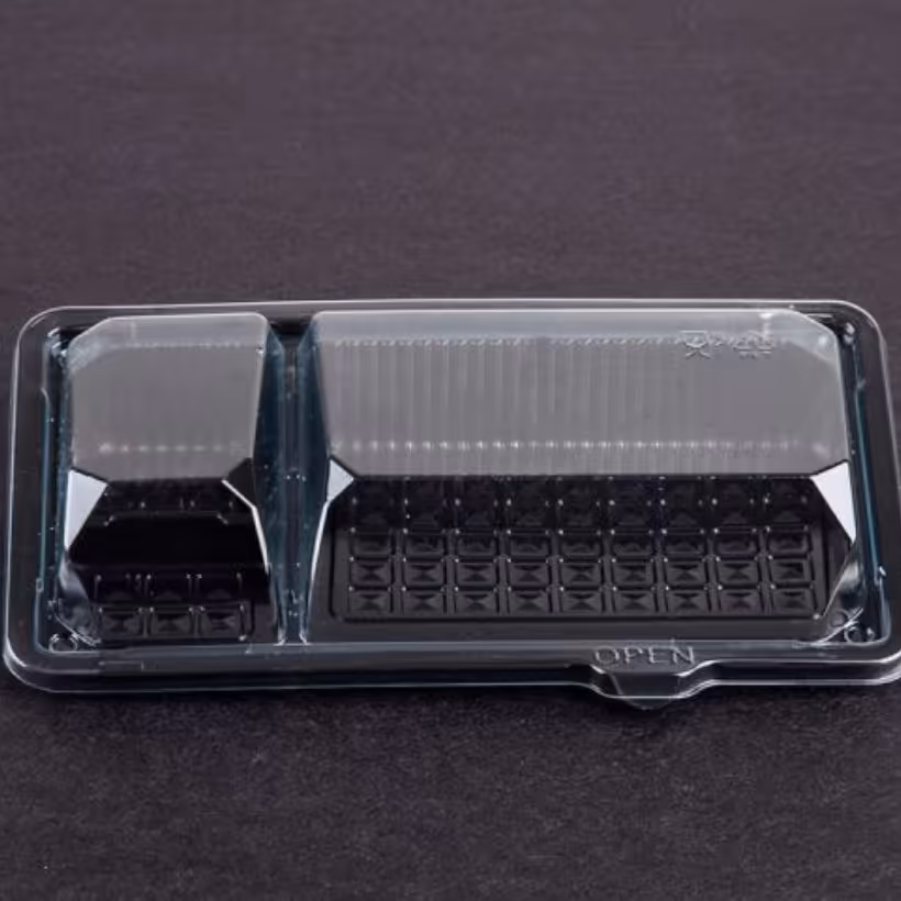 ظرف یکبار مصرف مدل الماس 3 خانه  با درب (بسته 100 عددی)