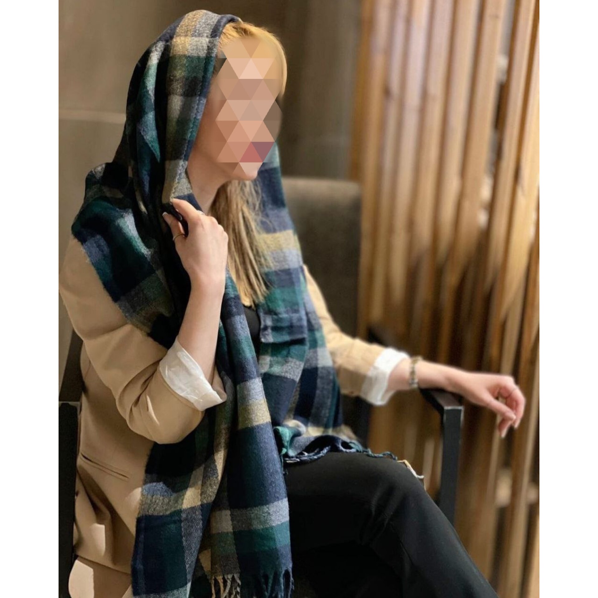 شال موهروارداتی
ریشه فیتیله ای
کیفیت اعلا
گرم و لطیف