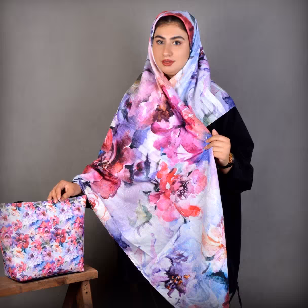 ست روسری با کیف هدیه ای زیبا و به جا برای مادران 