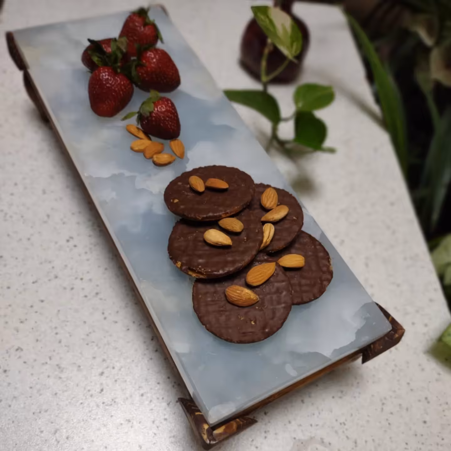 تخته سرو مستطیل سنگ مرمر آبی طرح آسمان آبی بدون پایه