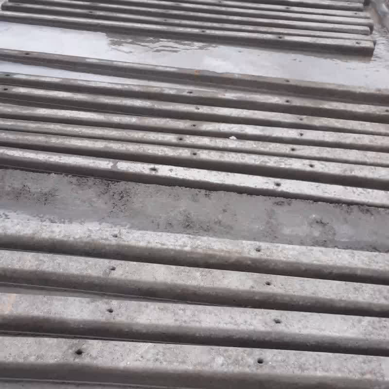 تیرچه های بتنی انگور 