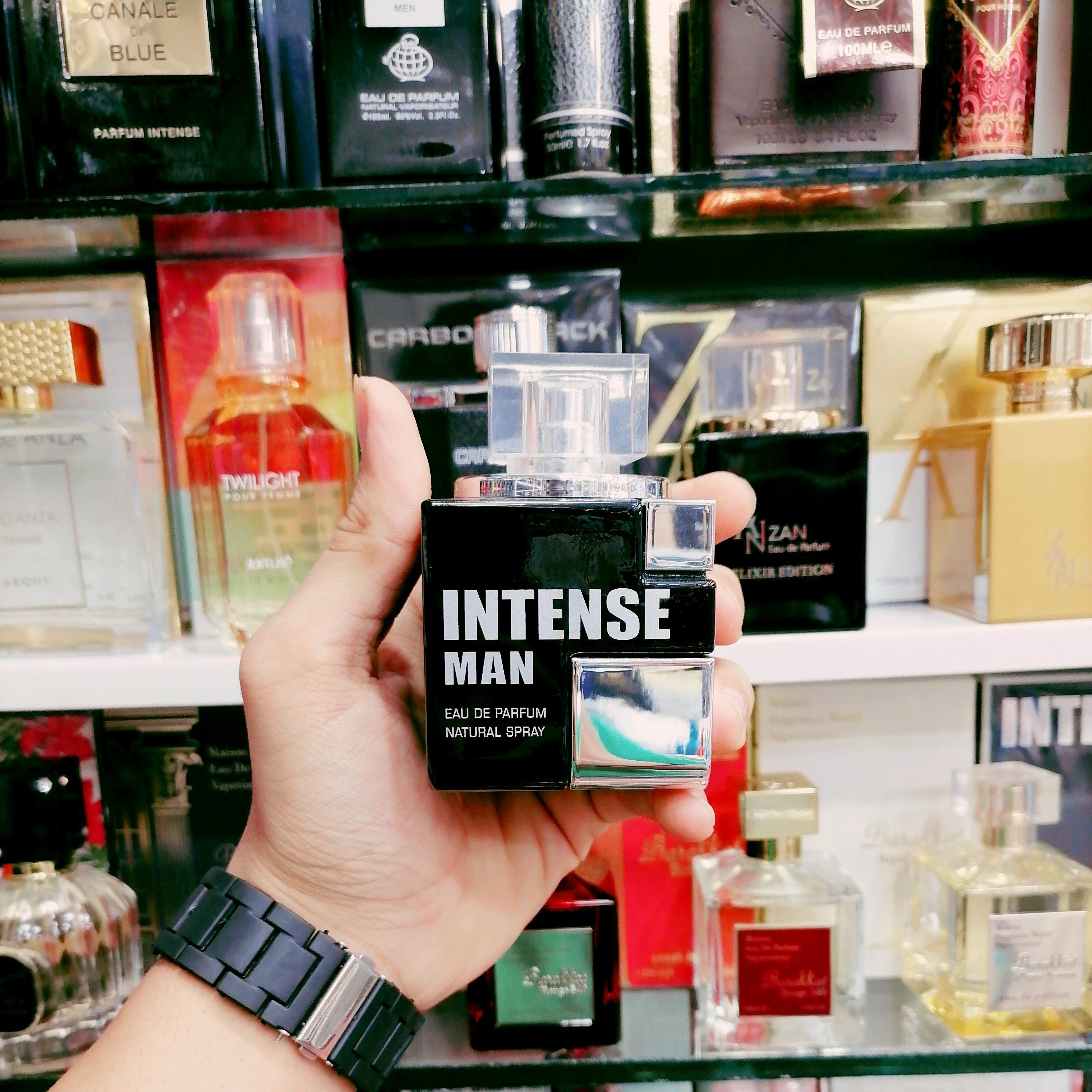ادکلن اینتس من نویر(مشکی)