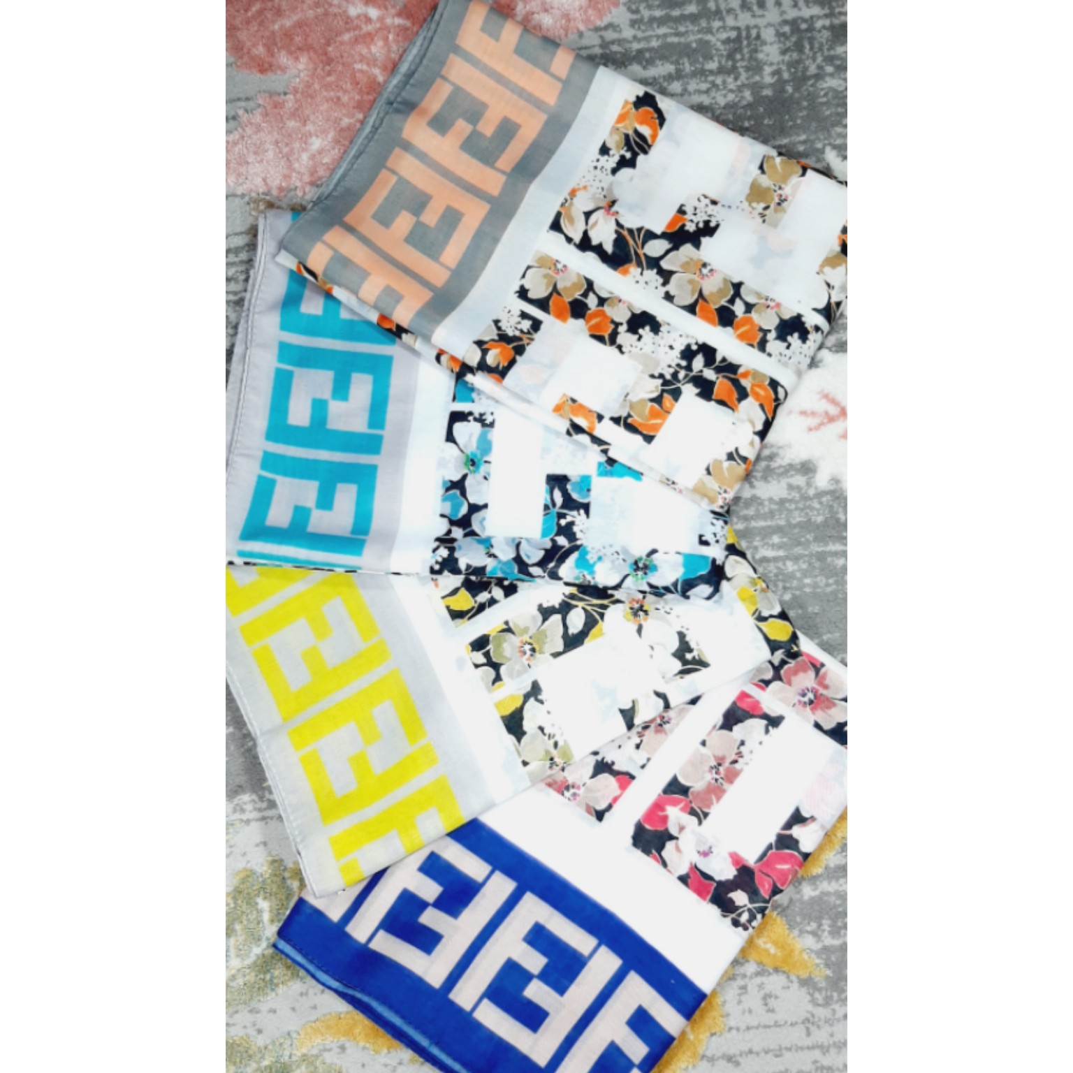 روسری نخی دور چرخ 