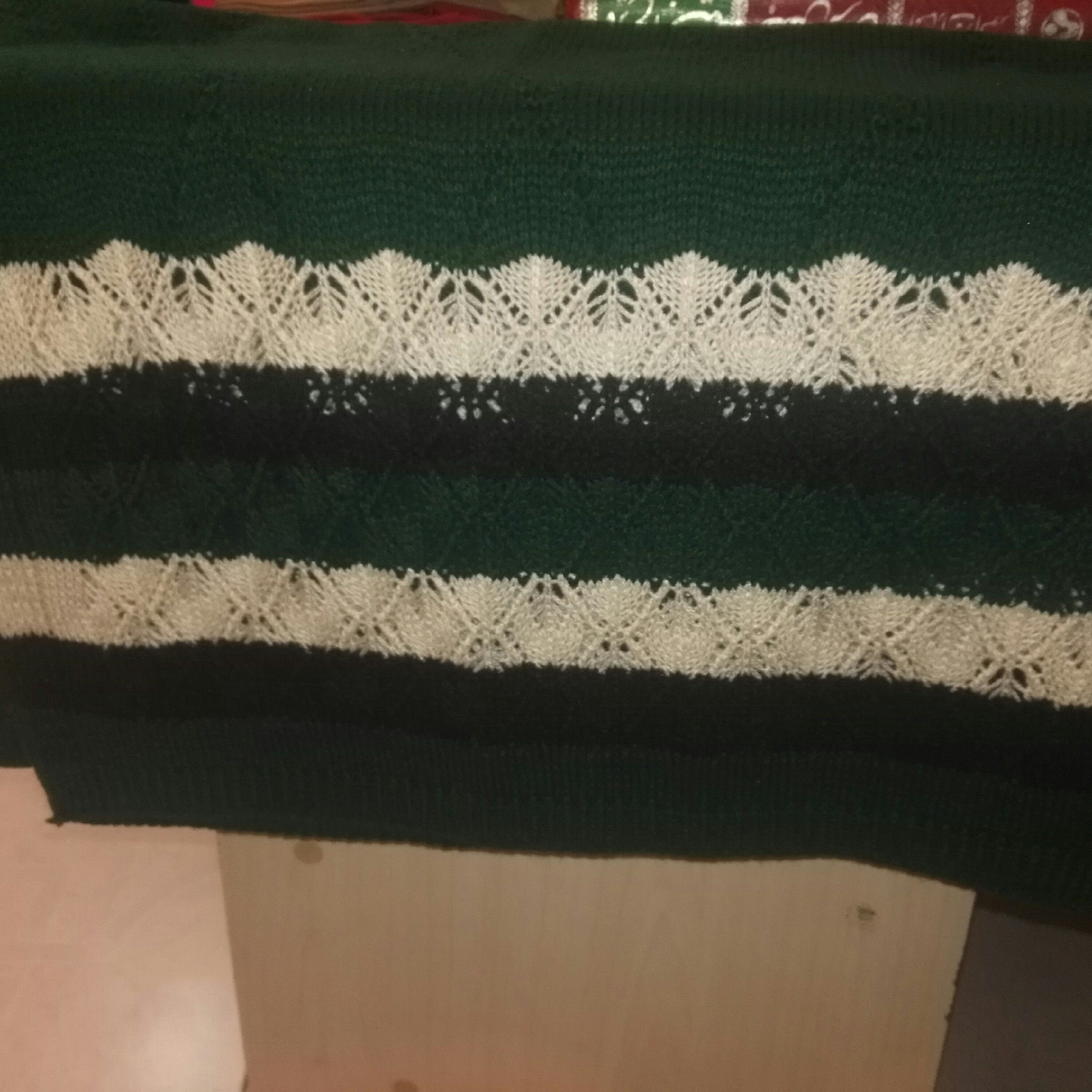 شال بافت حاشیه دار